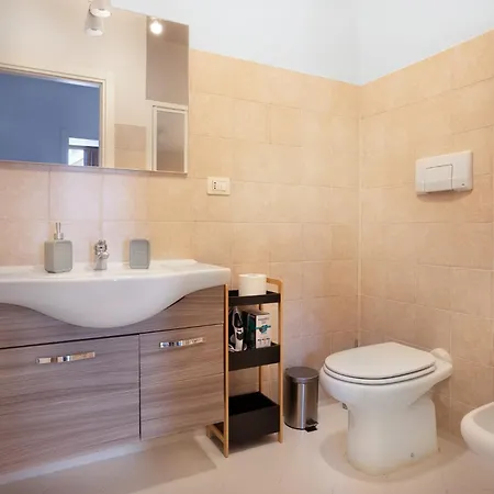 Habitat 825 - Free Parking Avellino
